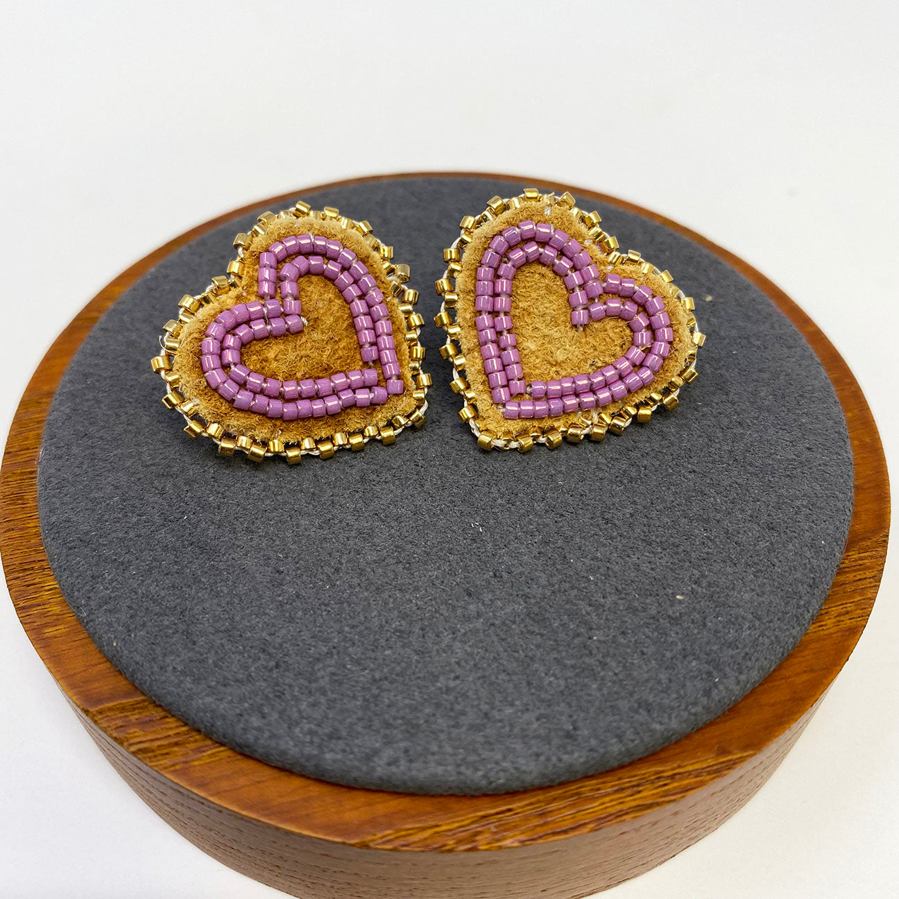 Purple heart stud
