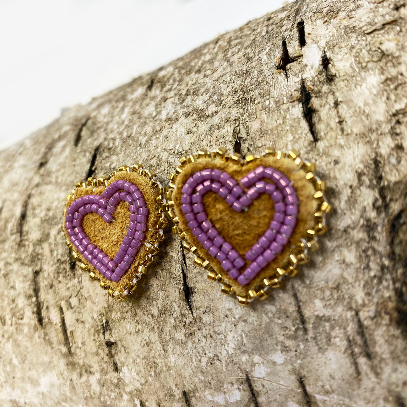 Purple heart stud